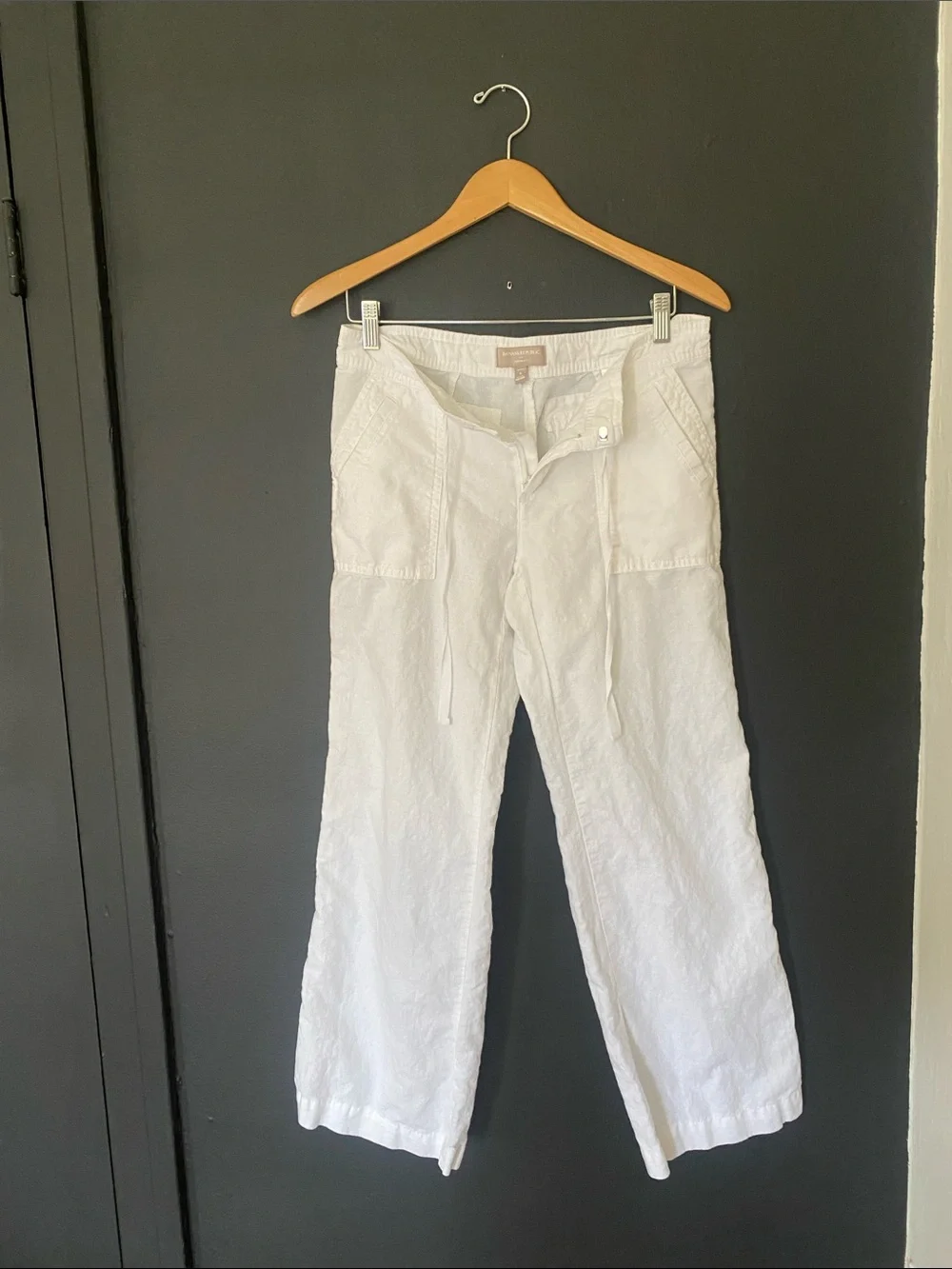 Banana Republic Martin Fit Size 6P White Linen Utility Pants